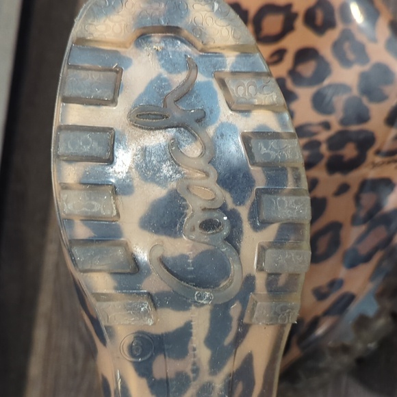 Coach leopard print rubber boots - Picture 6 of 10
